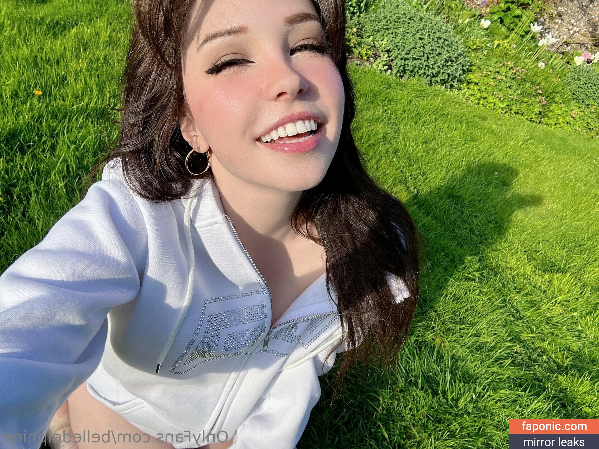 Belle Delphine Blowjob
