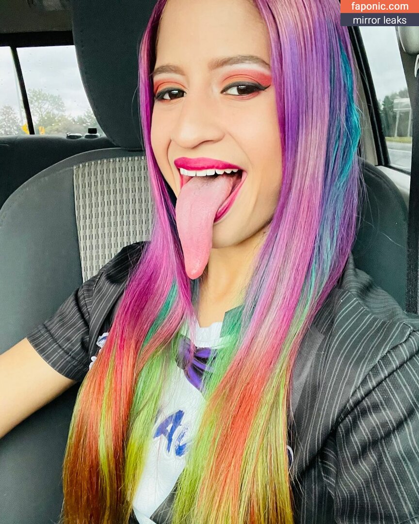 Girl Long Tongue Fetish